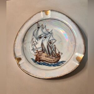 Vintage/mid-century Ship Design Ashtray with Gold Accents.